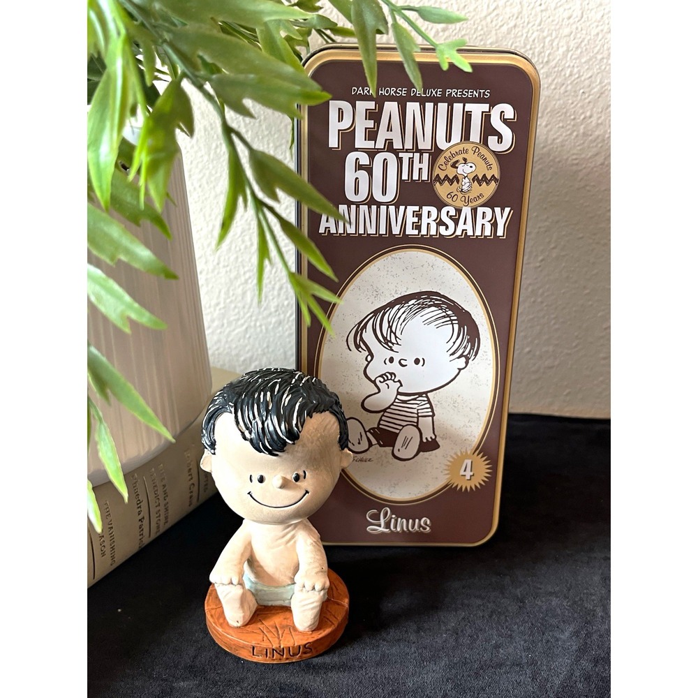 Peanuts Linus Dark Horse Deluxe 60th Anniversary Statue #515/650 Complete
